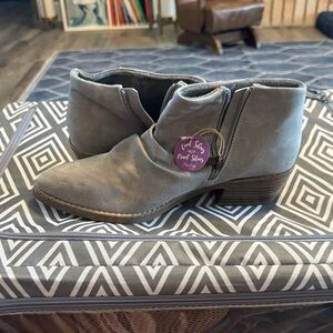 Blowfish Women's Gray Ankle Booties